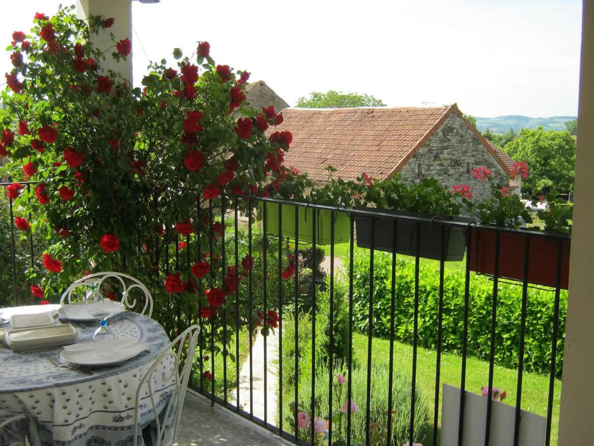 La Maison D'Ormancey Mont-Saint-Jean  Exteriör bild